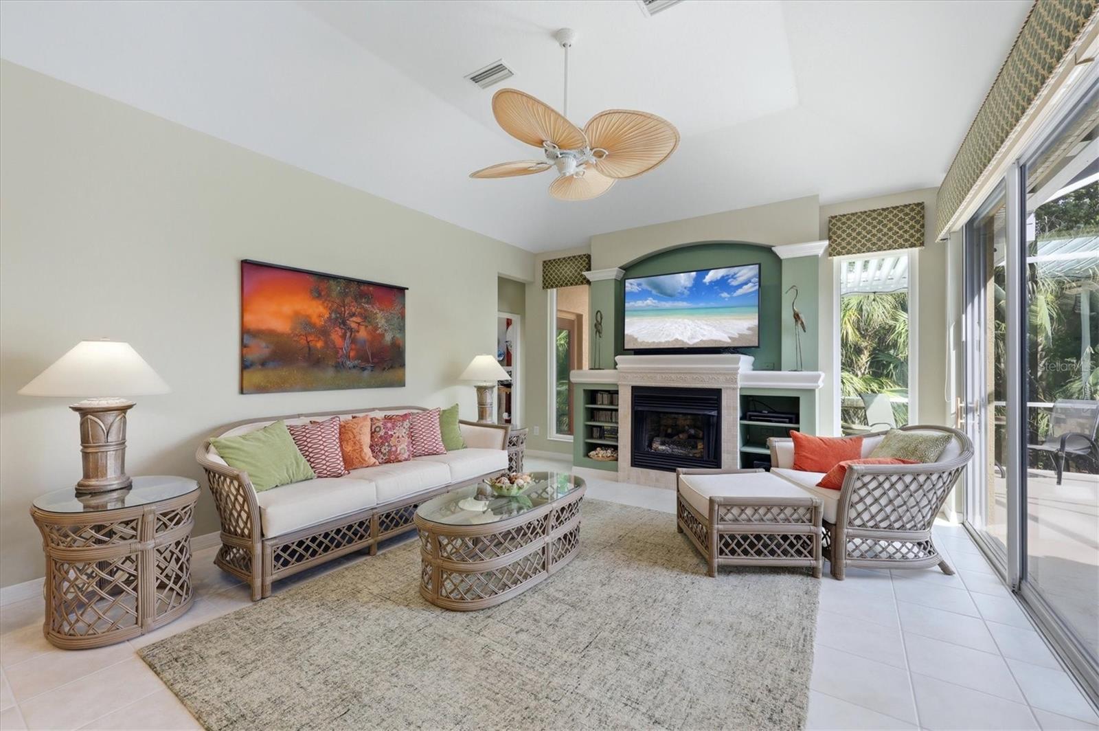 Image 25 of 52 For 8045 Waterview Boulevard