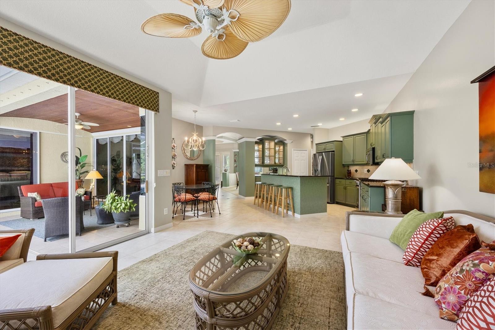 Image 26 of 52 For 8045 Waterview Boulevard