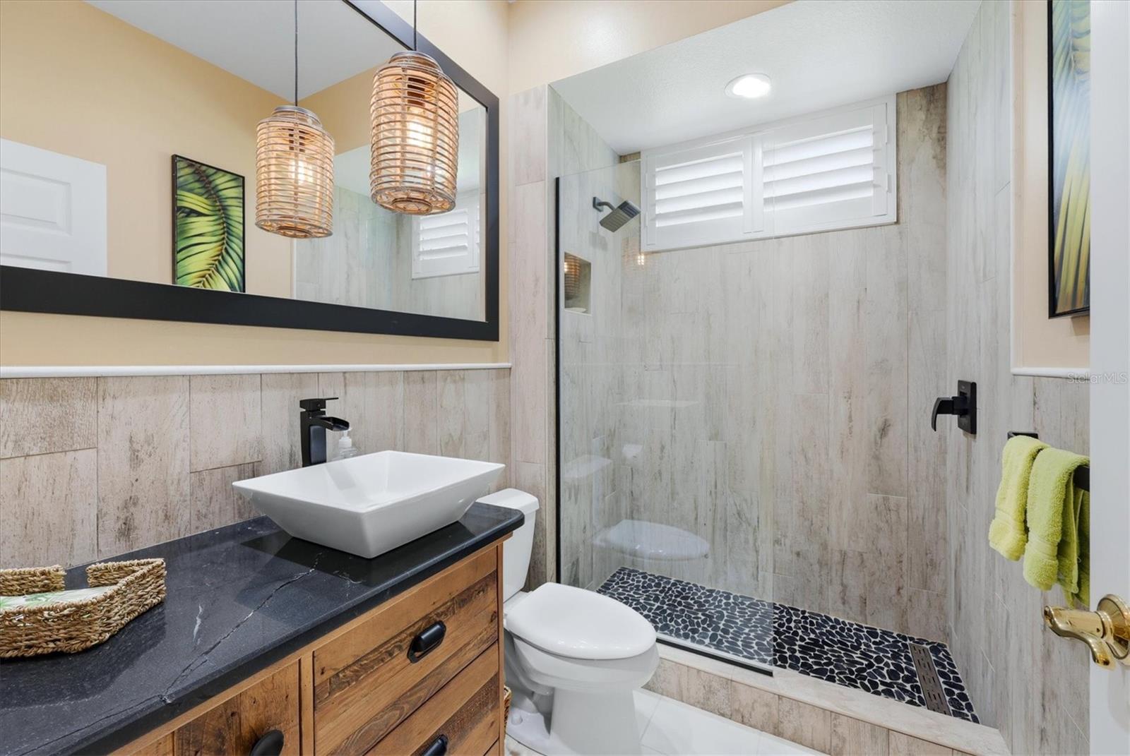 Image 35 of 52 For 8045 Waterview Boulevard