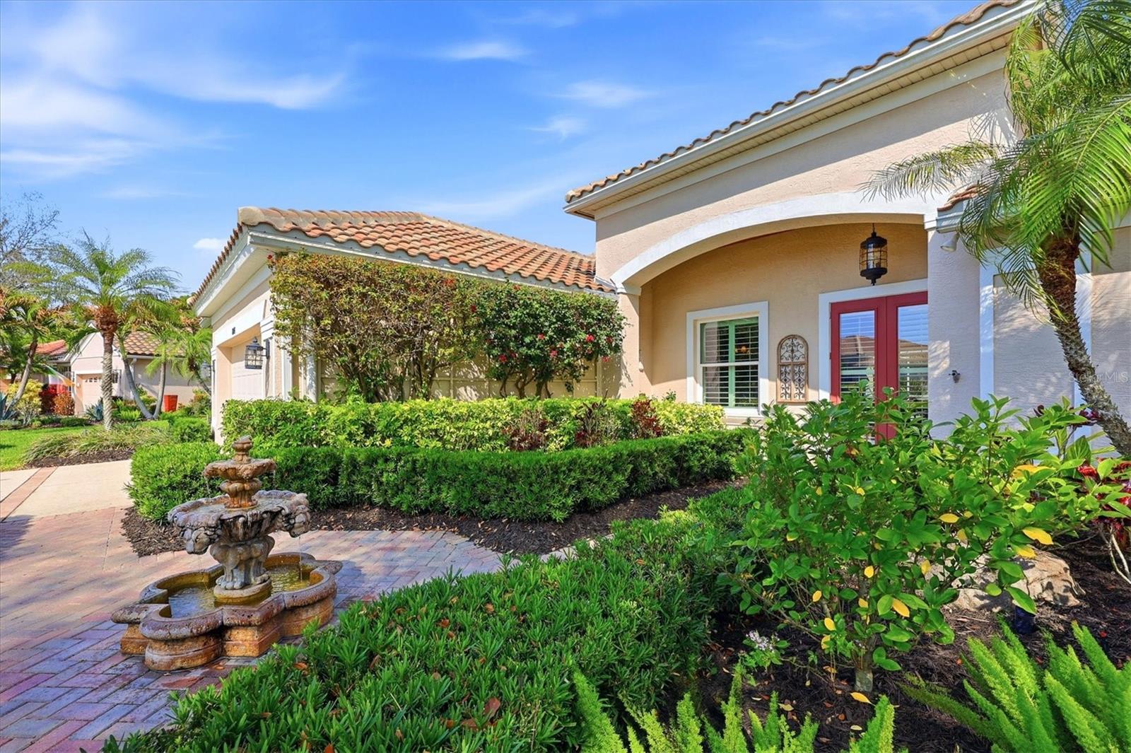 Image 4 of 52 For 8045 Waterview Boulevard