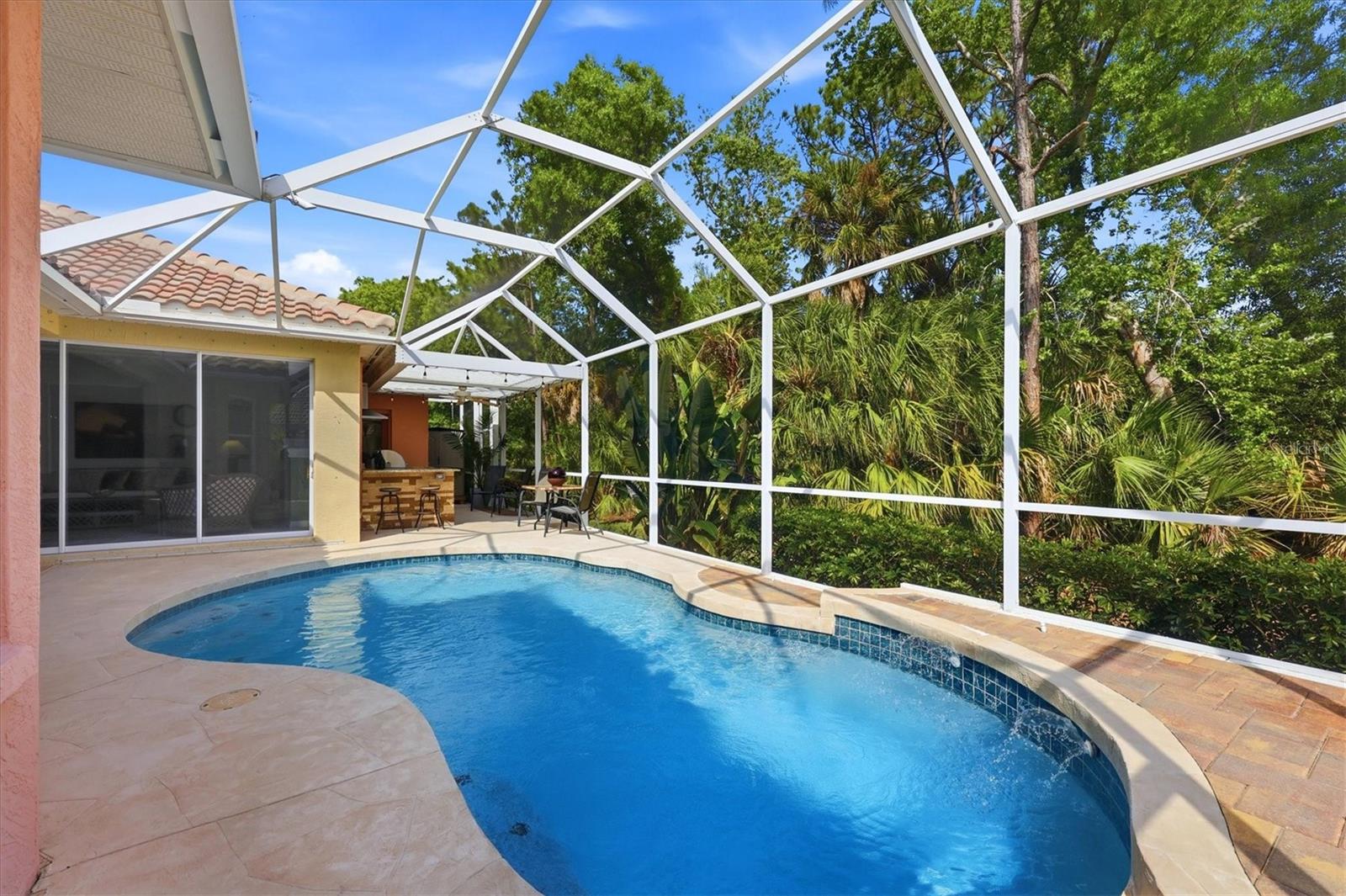 Image 46 of 52 For 8045 Waterview Boulevard