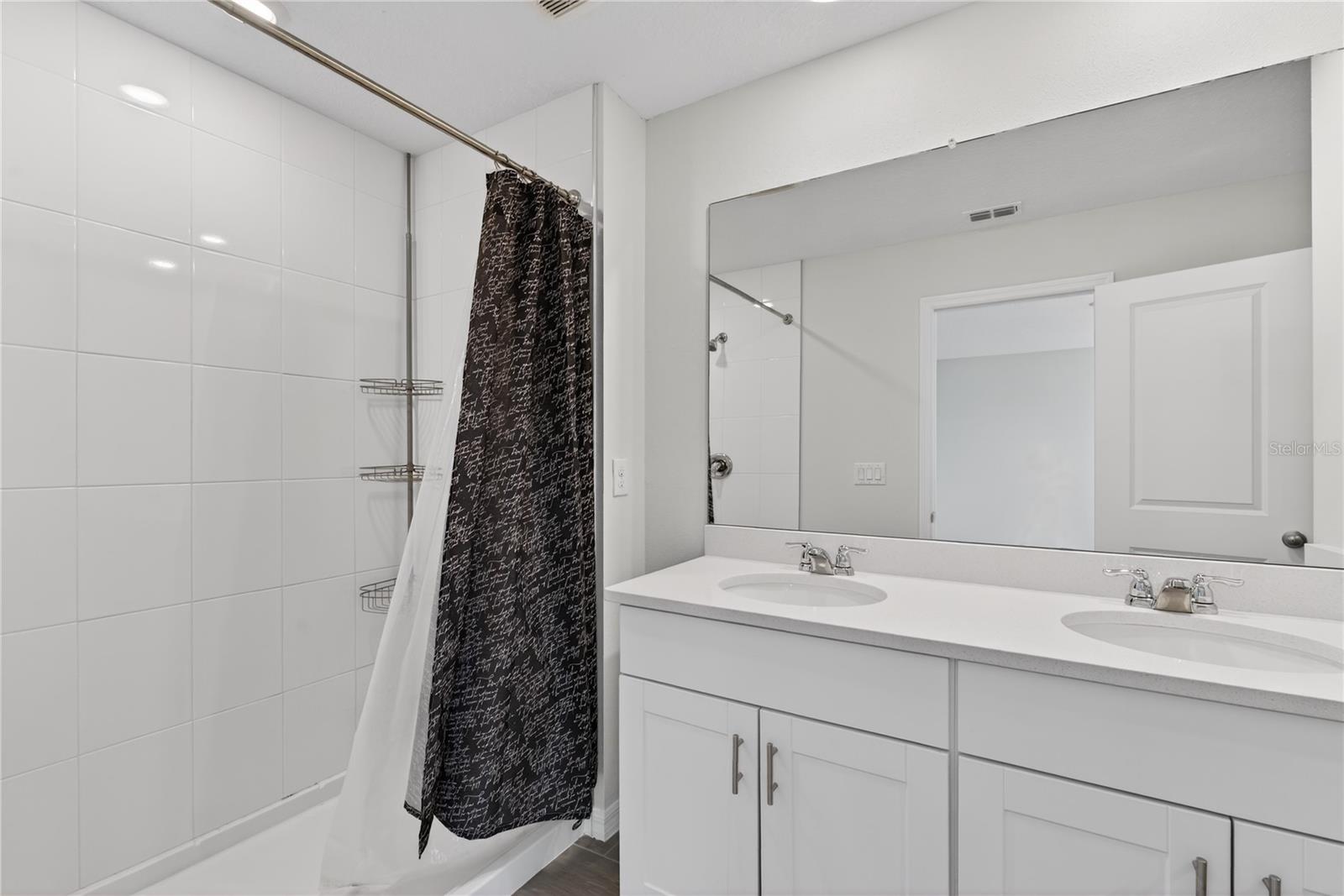 Image 15 of 35 For 17124 Blowfish Drive