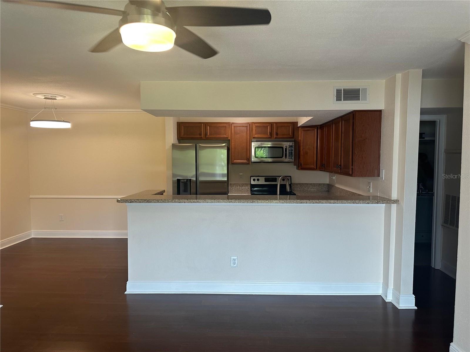 Image 4 of 30 For 9100 Dr Martin Luther King Jr Street N 1316