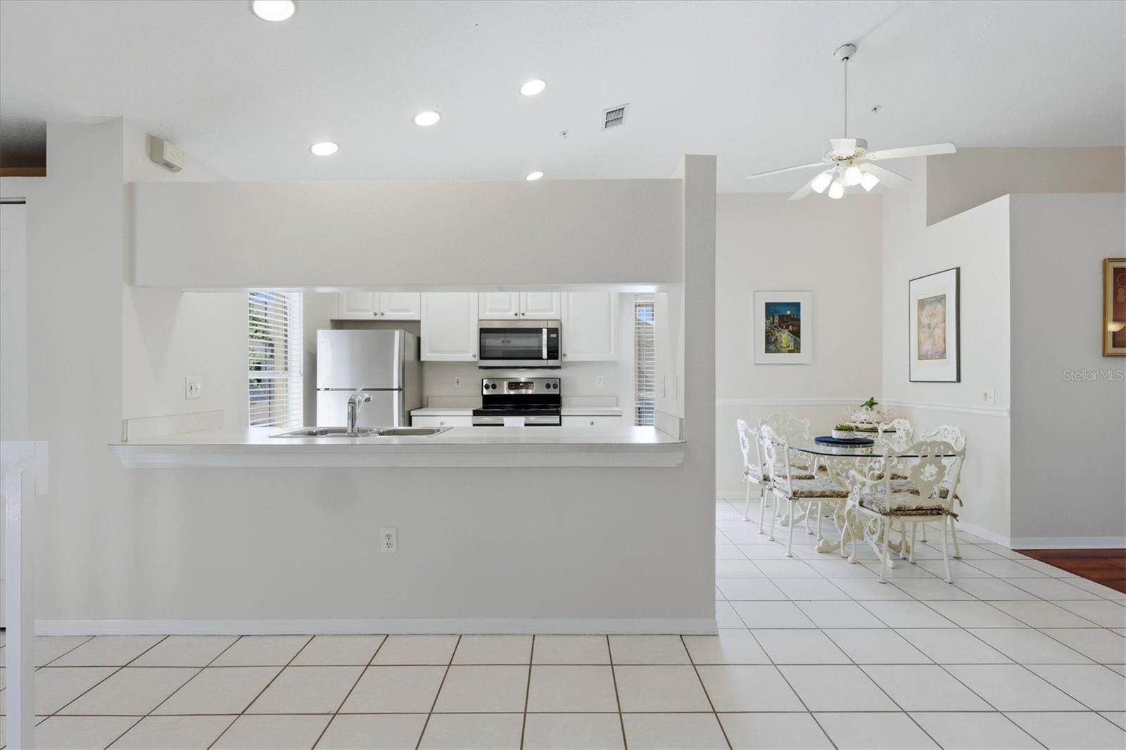 Image 11 of 45 For 4205 Castlebridge Lane 1120