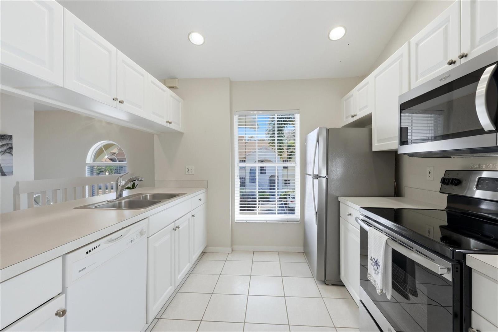 Image 12 of 45 For 4205 Castlebridge Lane 1120