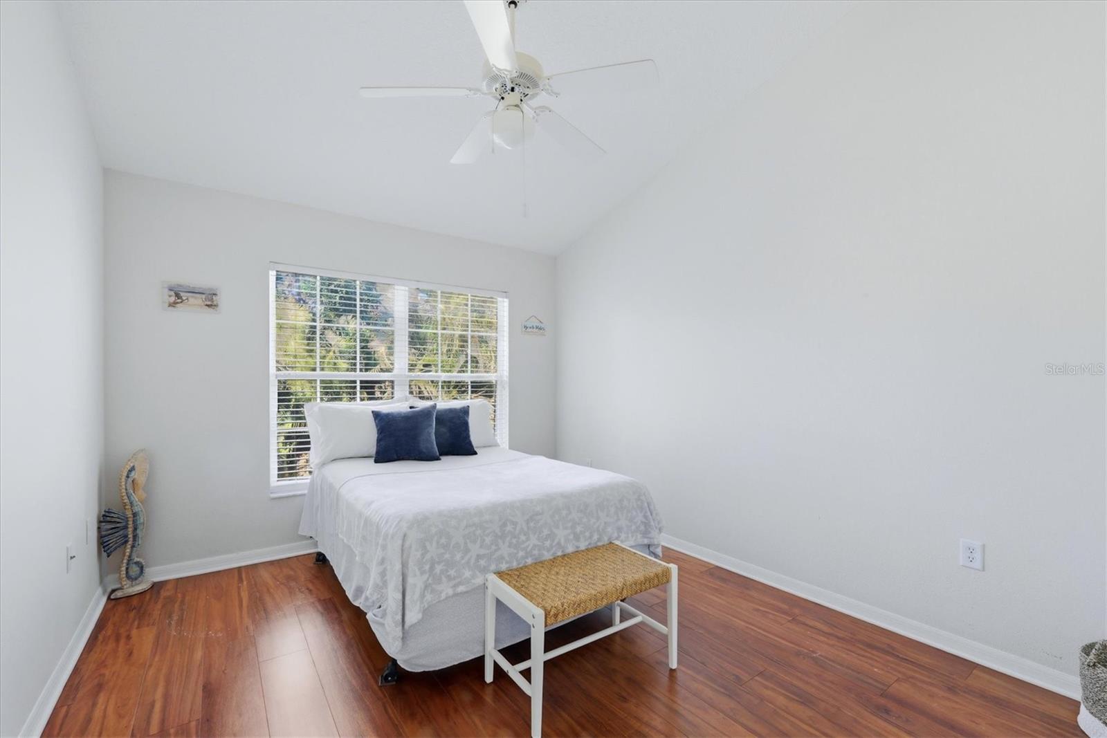 Image 21 of 45 For 4205 Castlebridge Lane 1120