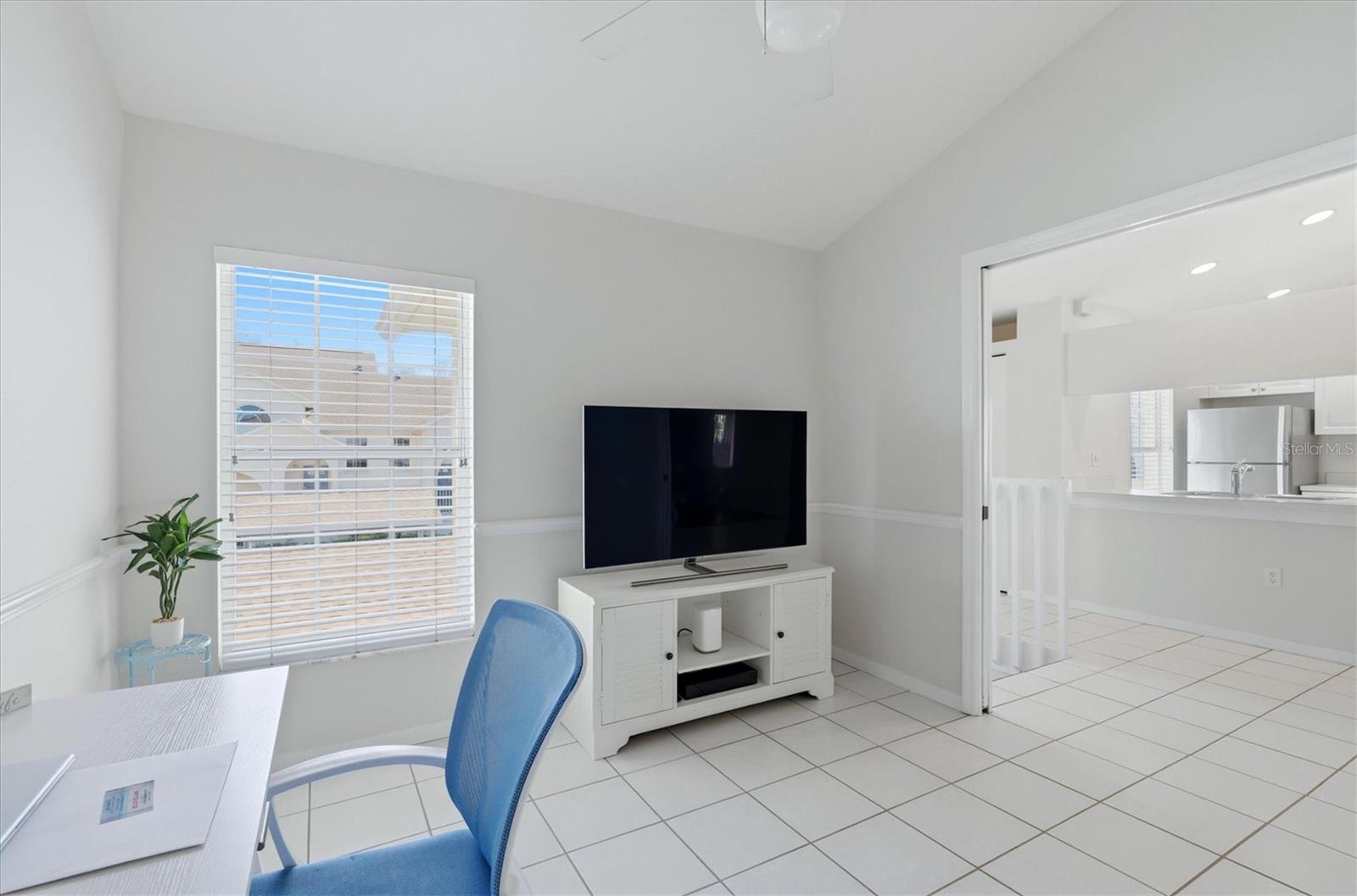 Image 25 of 45 For 4205 Castlebridge Lane 1120