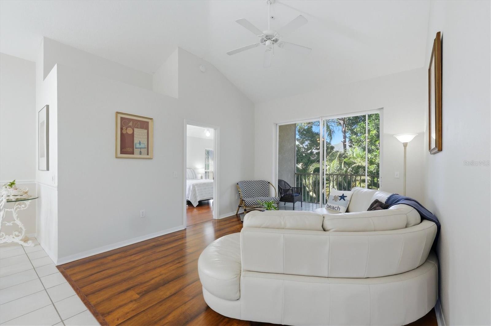 Image 7 of 45 For 4205 Castlebridge Lane 1120