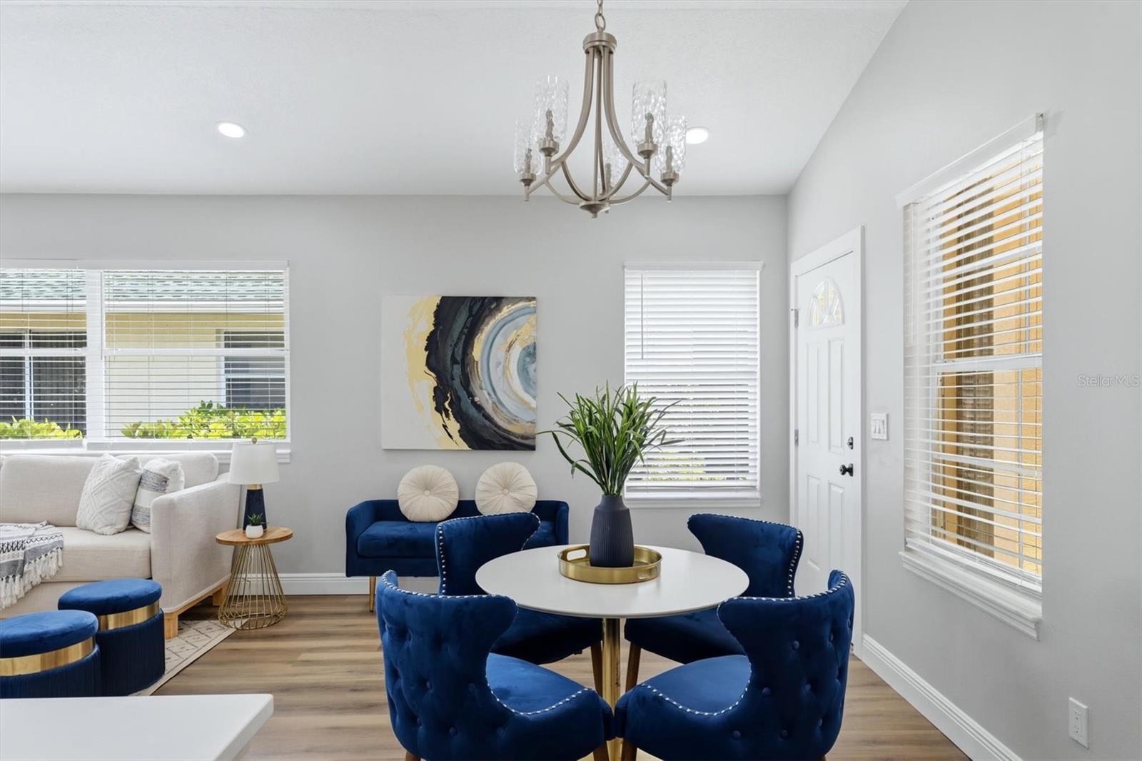 Image 22 of 33 For 503 Auburn Cove Circle