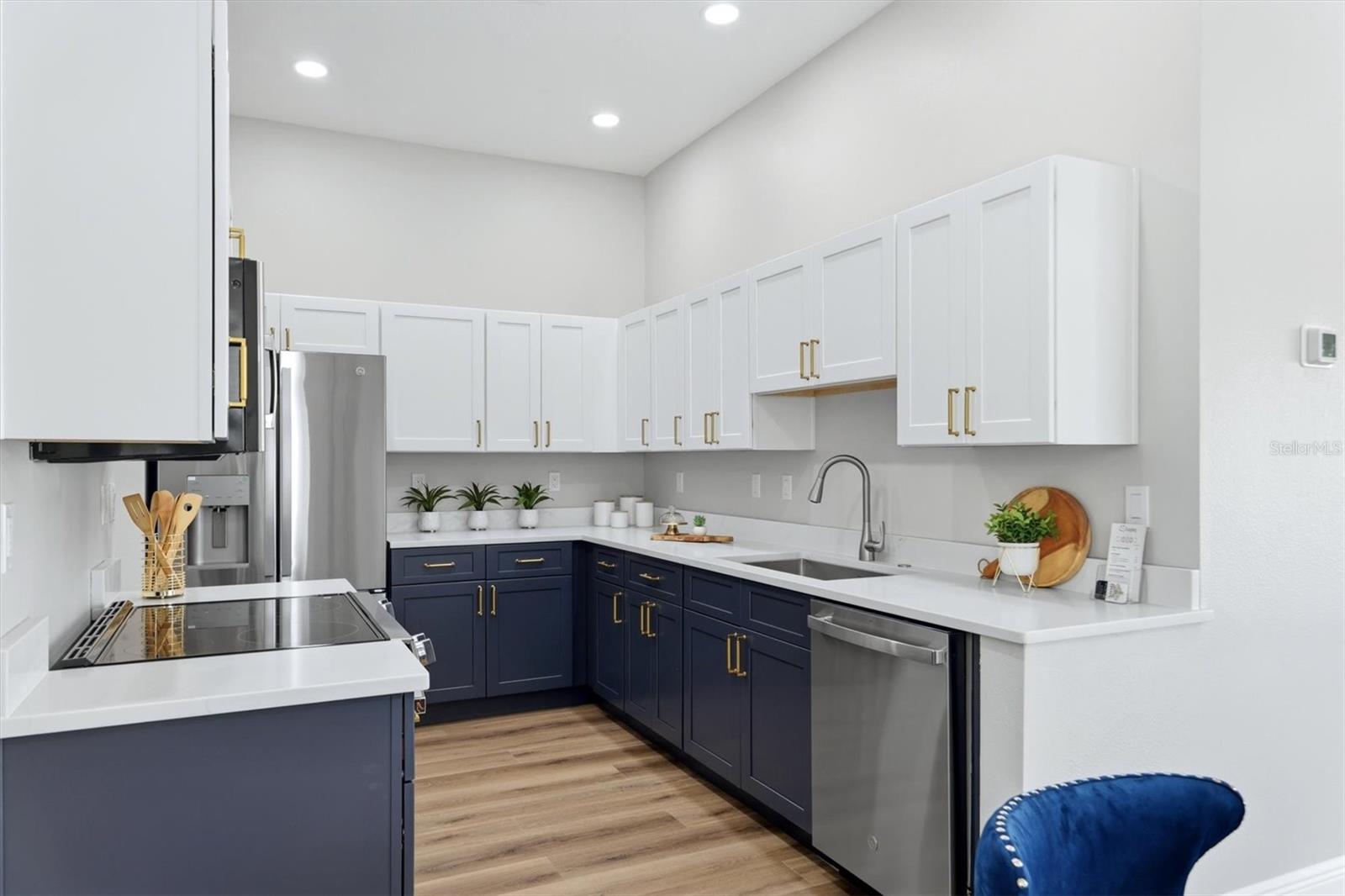 Image 25 of 33 For 503 Auburn Cove Circle