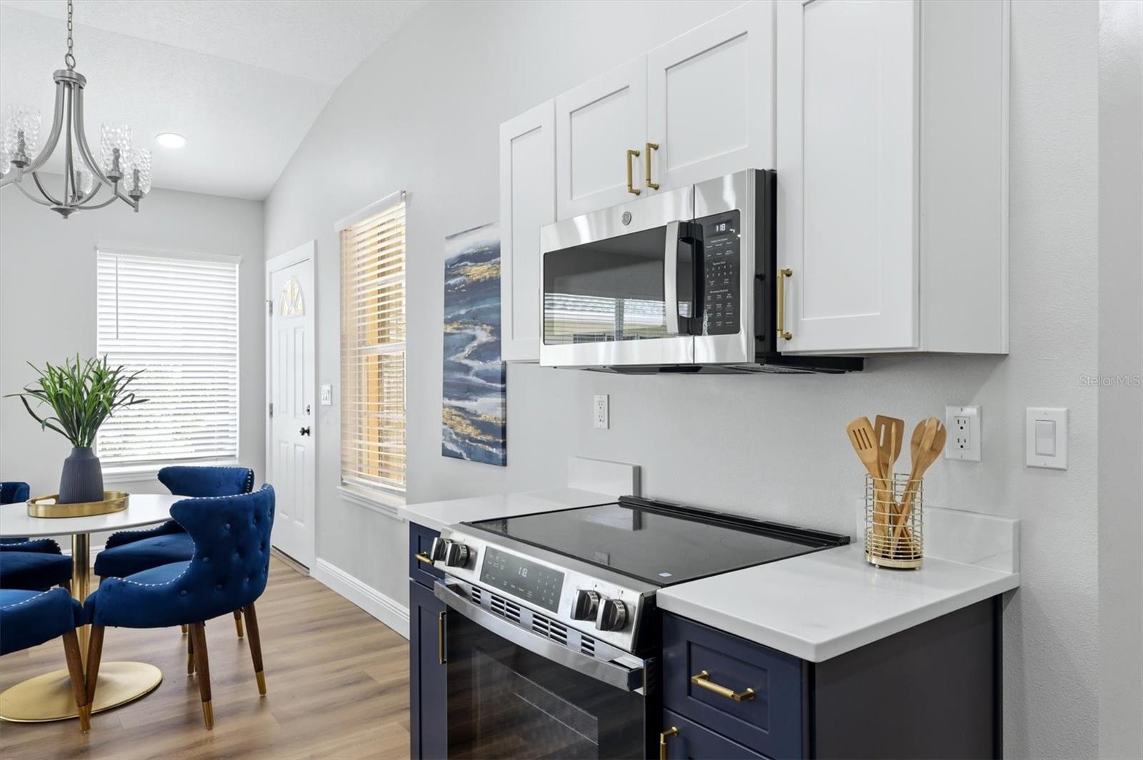 Image 27 of 33 For 503 Auburn Cove Circle