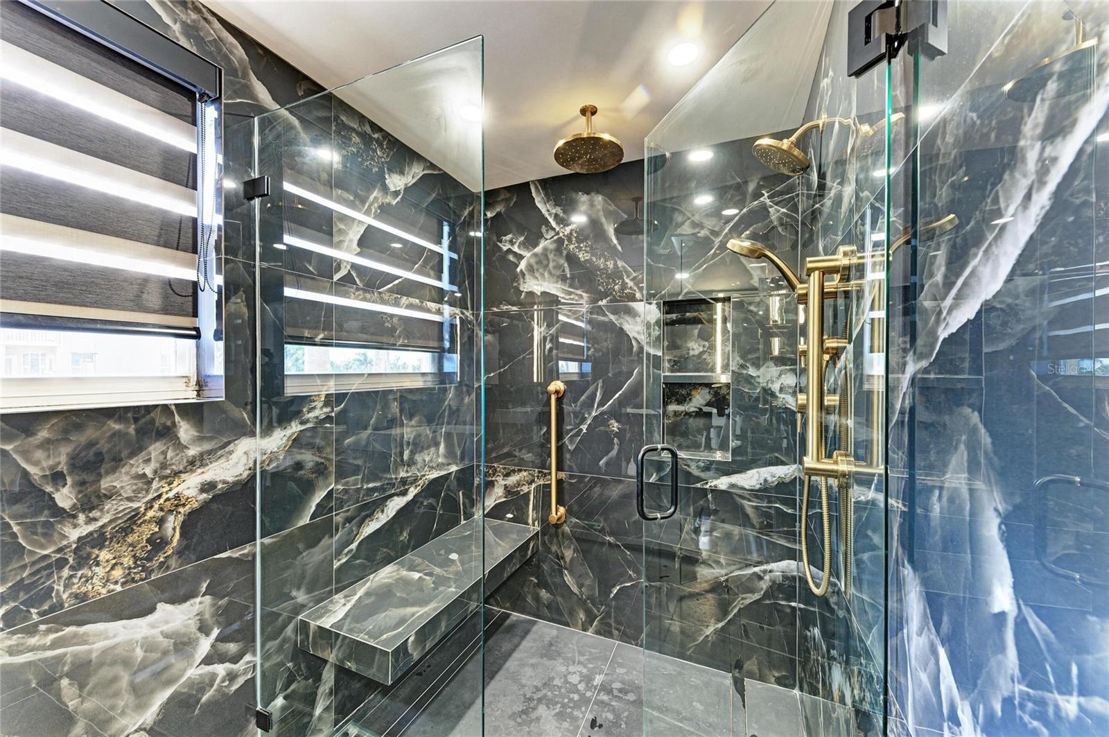 Image 39 of 74 For 603 Longboat Club Road 204n