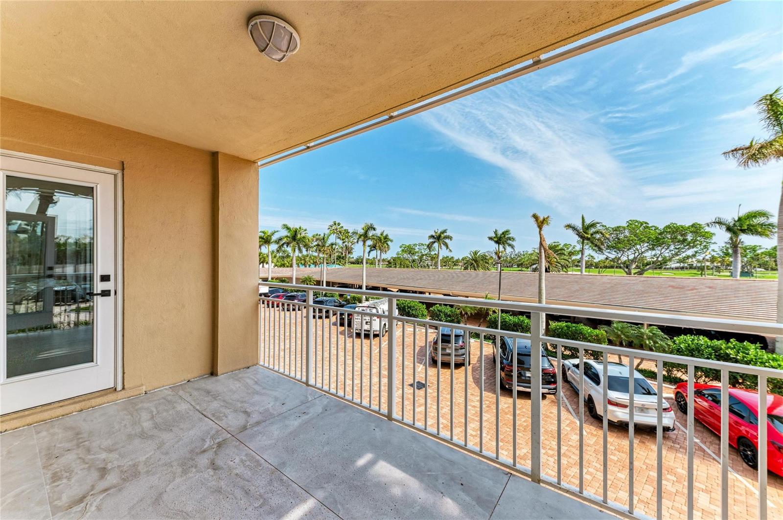 Image 43 of 74 For 603 Longboat Club Road 204n