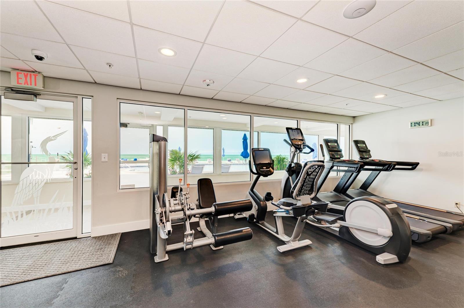 Image 48 of 74 For 603 Longboat Club Road 204n