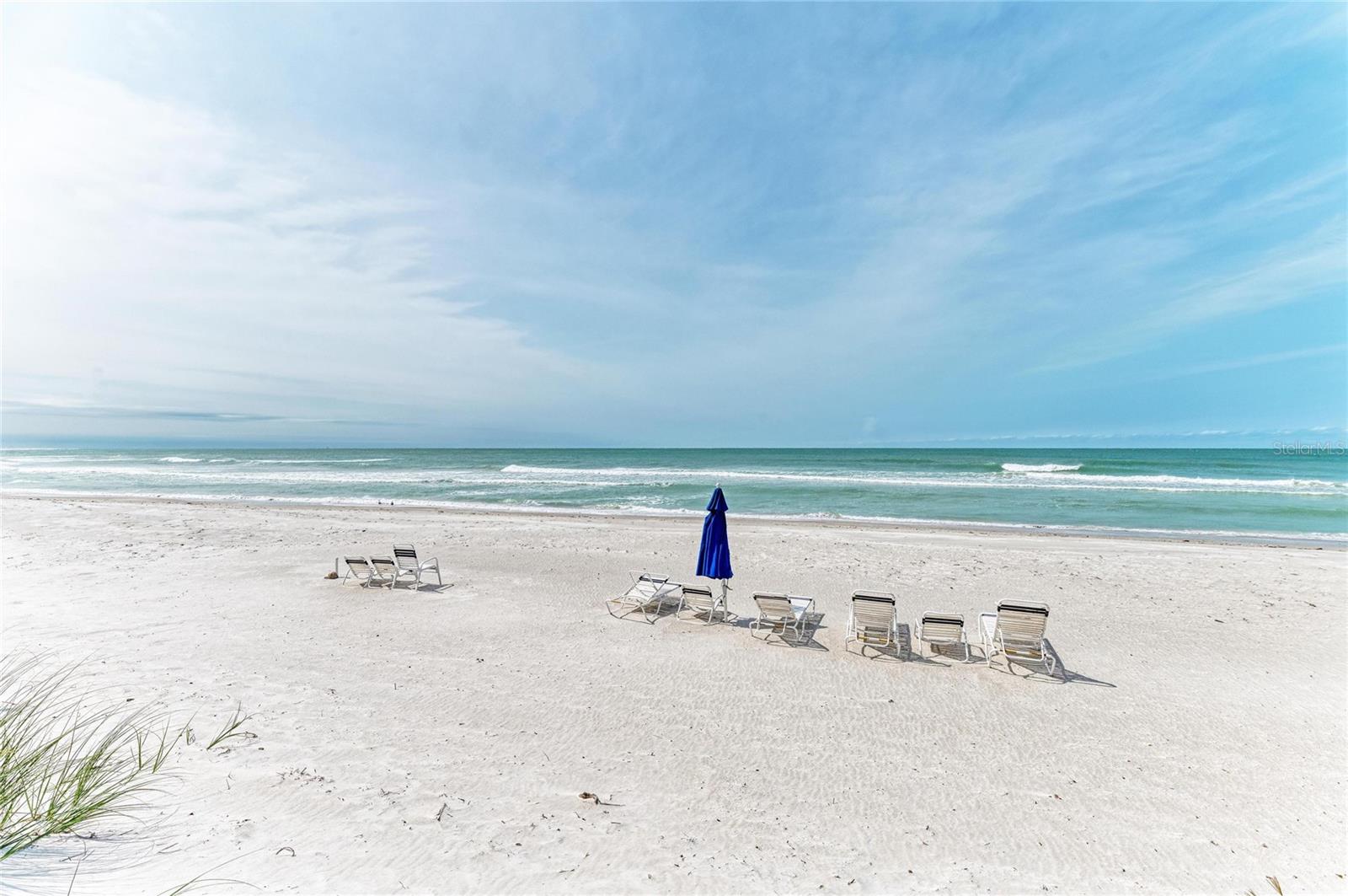 Image 65 of 74 For 603 Longboat Club Road 204n