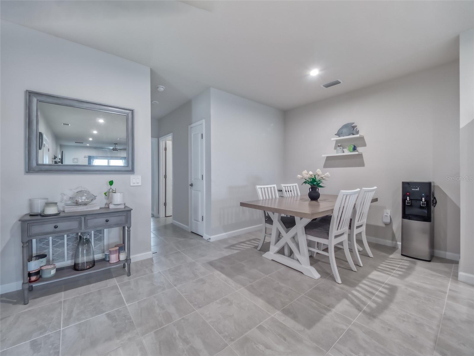 Image 16 of 41 For 16308 Lady Palm Drive