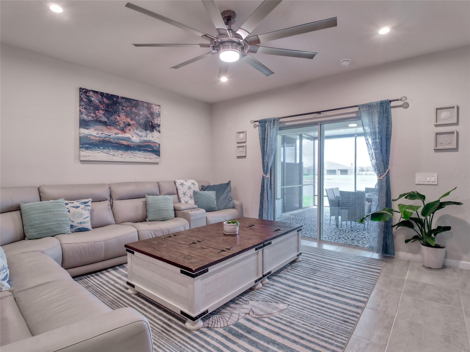 Image 21 of 41 For 16308 Lady Palm Drive