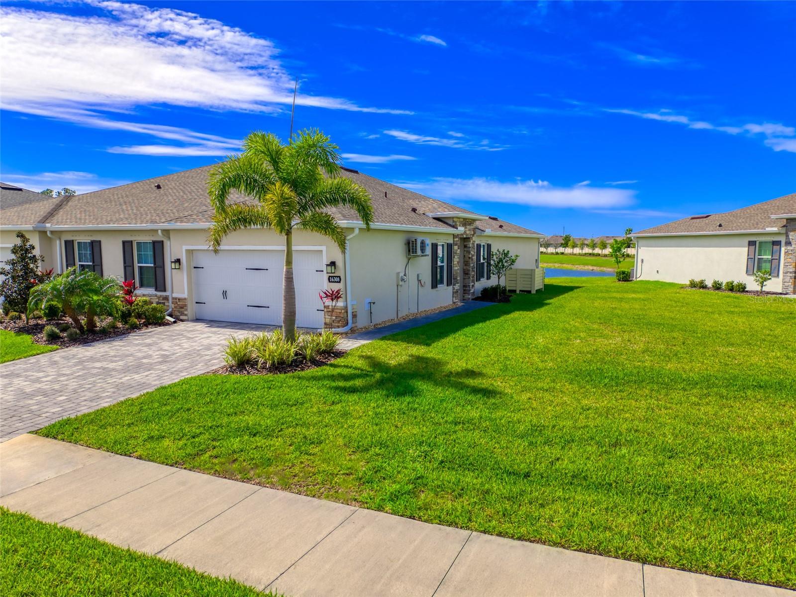Image 3 of 41 For 16308 Lady Palm Drive