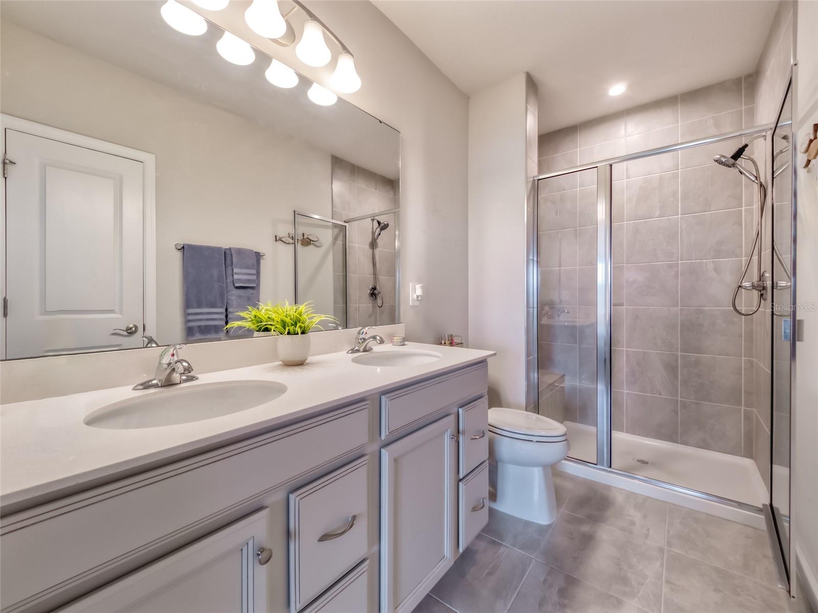 Image 30 of 41 For 16308 Lady Palm Drive