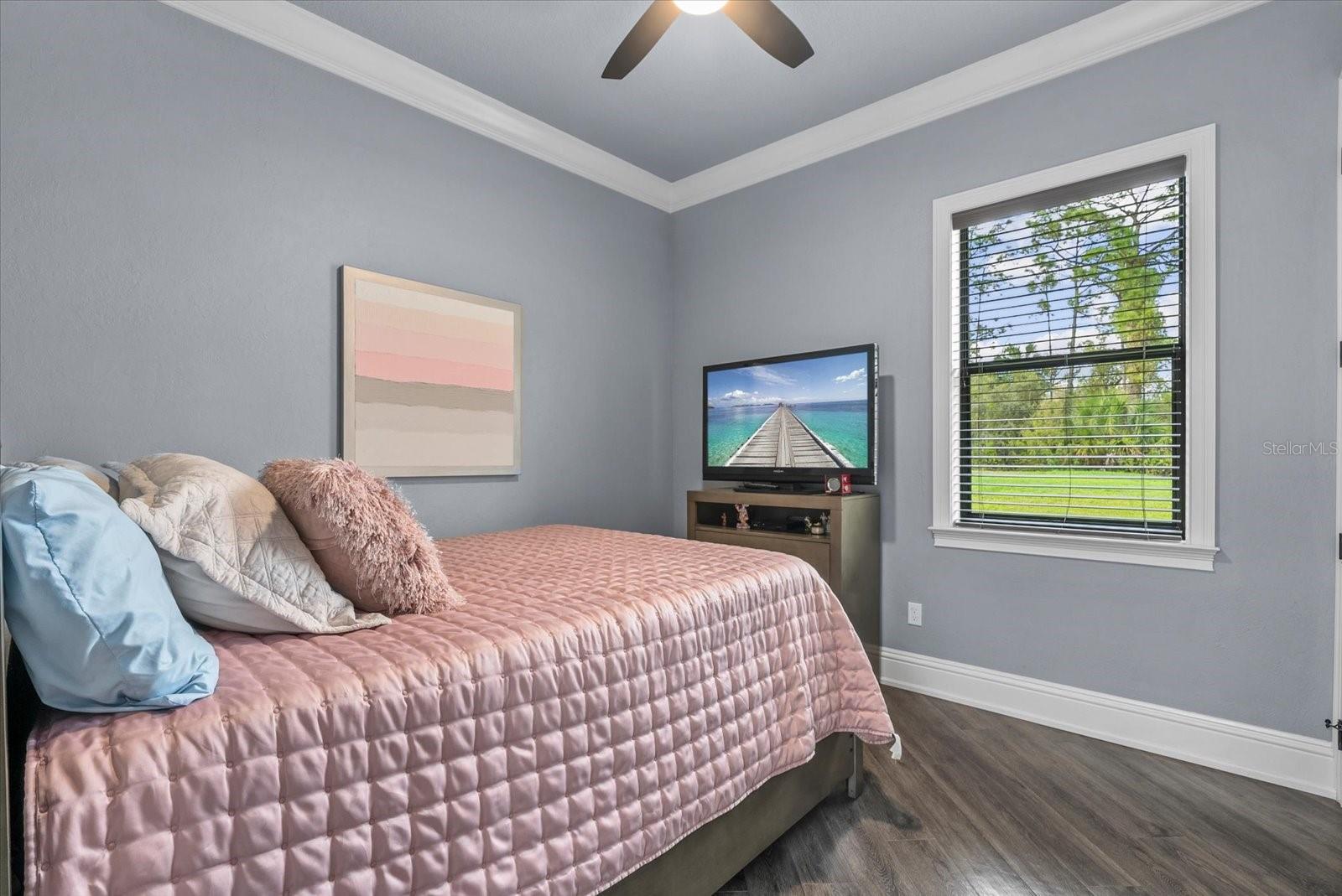 Image 21 of 49 For 3604 Tropicaire Boulevard