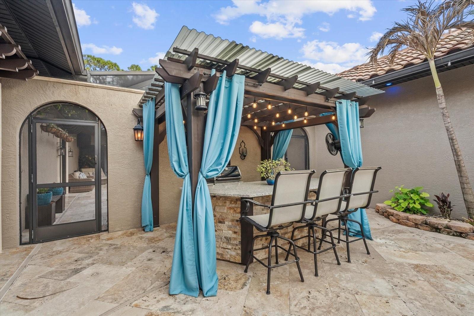 Image 27 of 49 For 3604 Tropicaire Boulevard