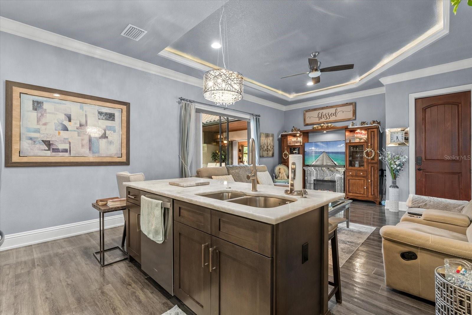 Image 34 of 49 For 3604 Tropicaire Boulevard