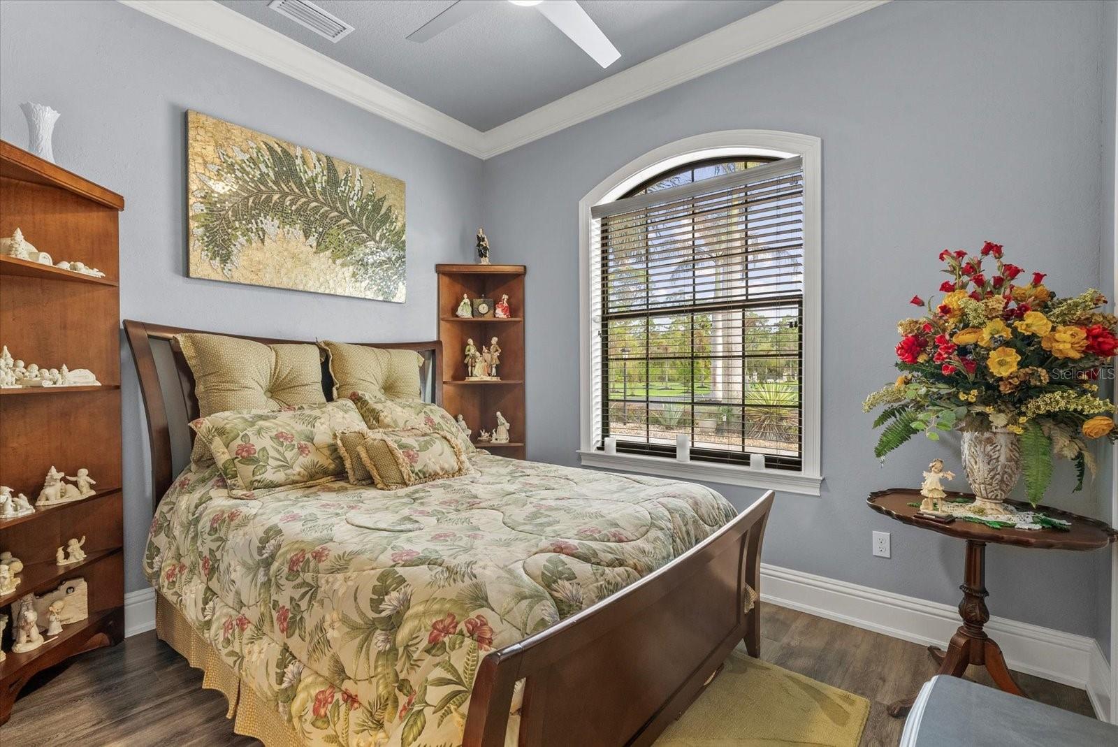 Image 36 of 49 For 3604 Tropicaire Boulevard