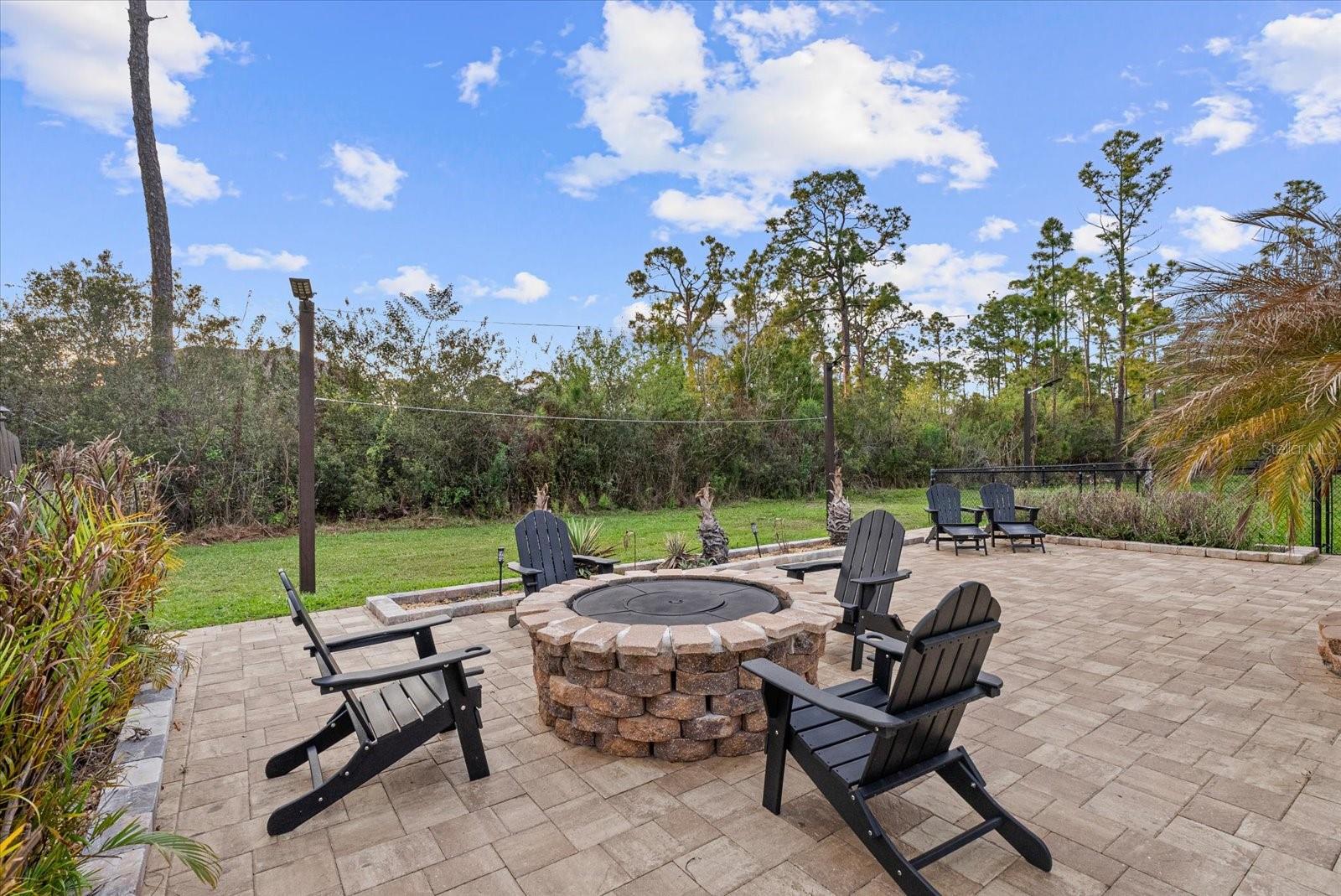 Image 42 of 49 For 3604 Tropicaire Boulevard