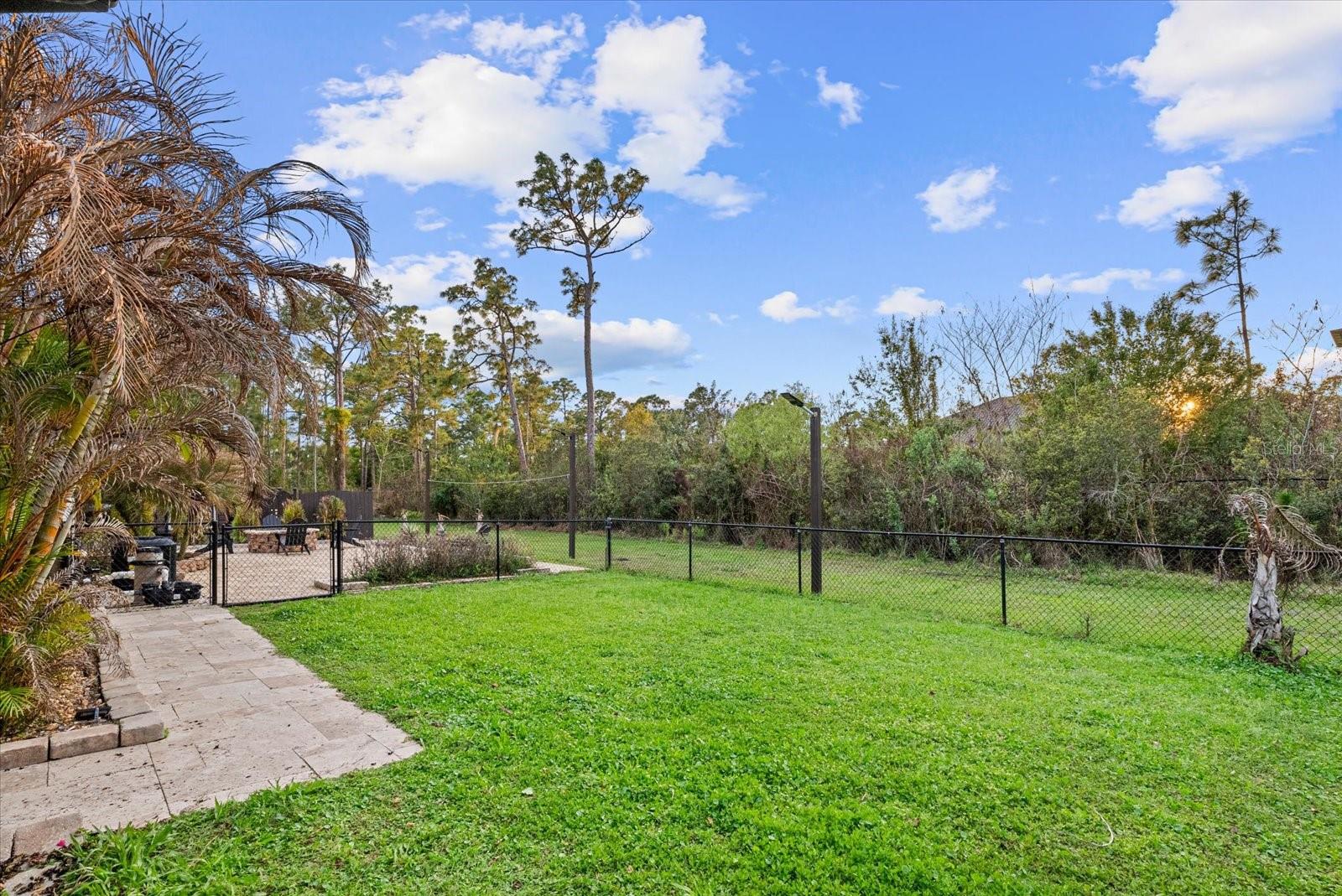 Image 44 of 49 For 3604 Tropicaire Boulevard