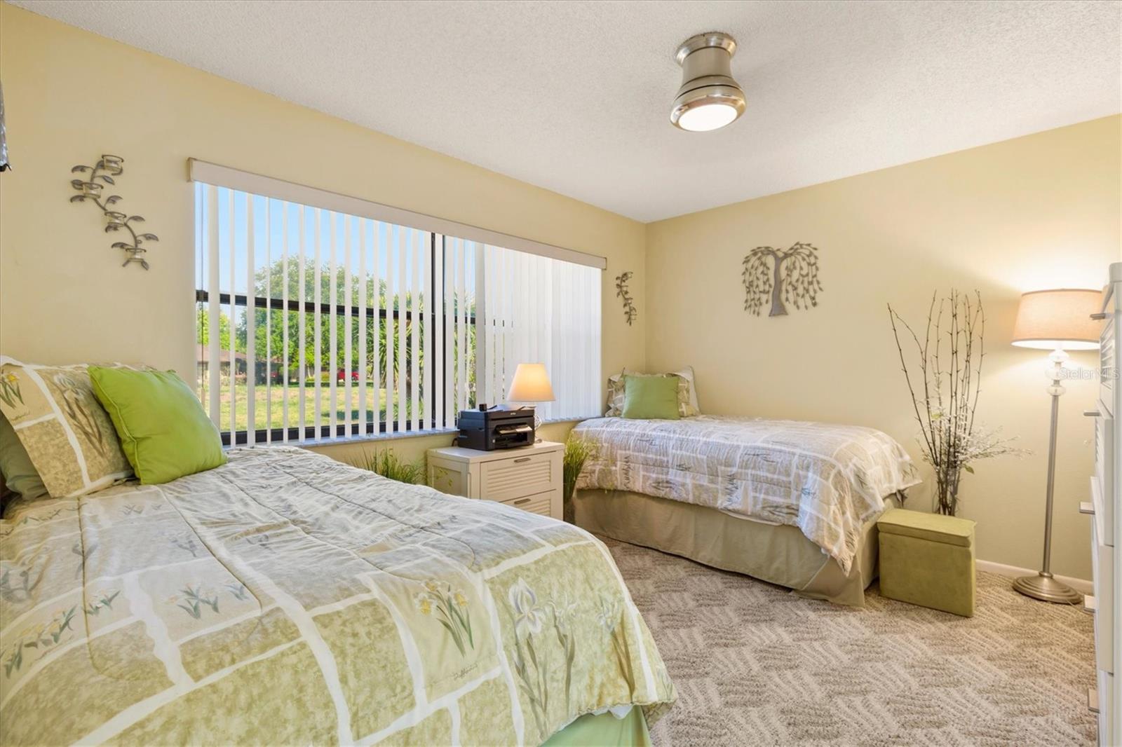 Image 13 of 38 For 6507 Heritage Lane 2605