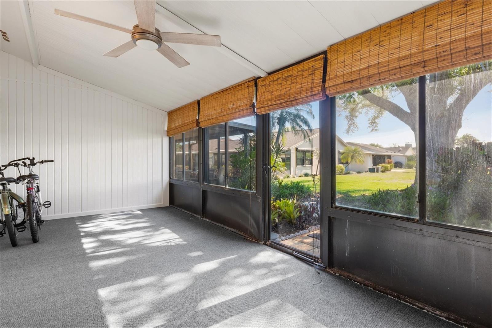 Image 17 of 38 For 6507 Heritage Lane 2605