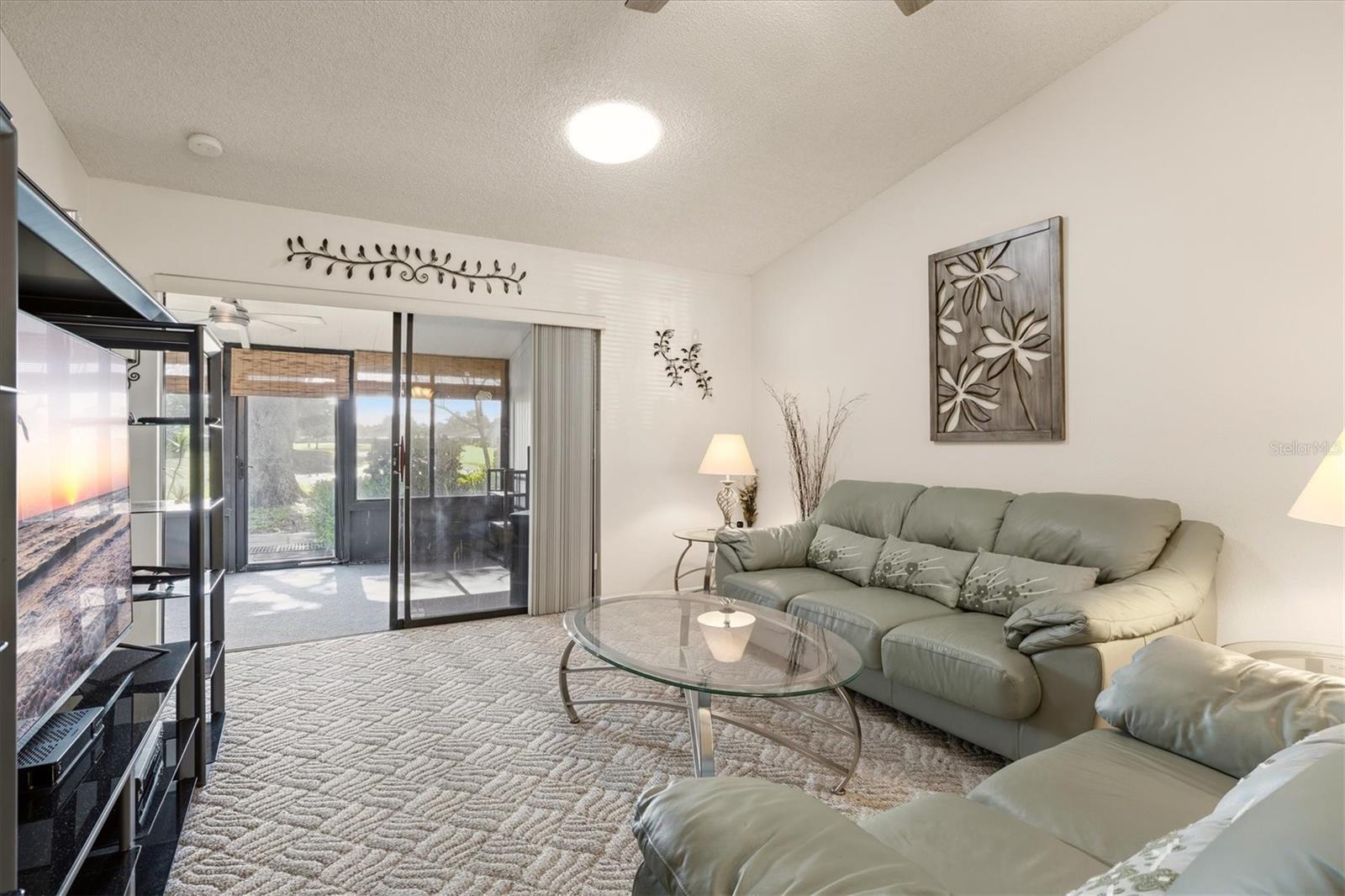 Image 6 of 38 For 6507 Heritage Lane 2605