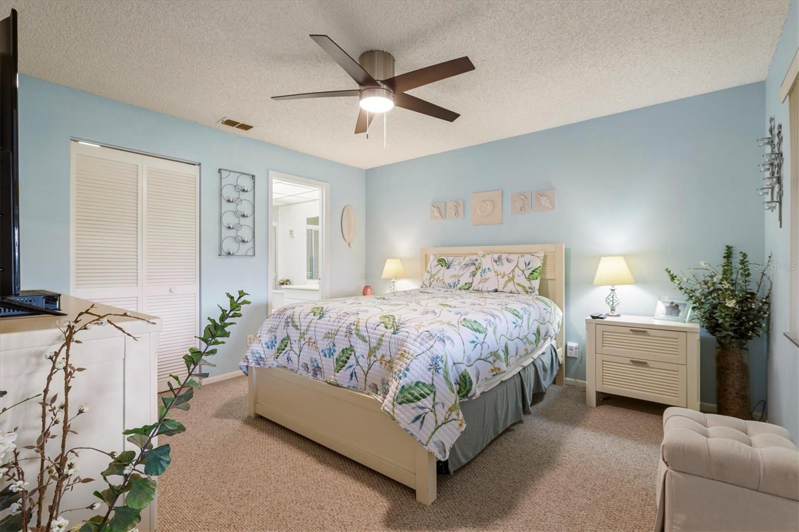 Image 9 of 38 For 6507 Heritage Lane 2605