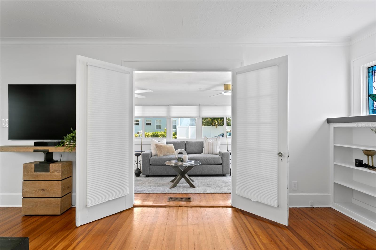 Image 10 of 83 For 1140 Oak Street Ne