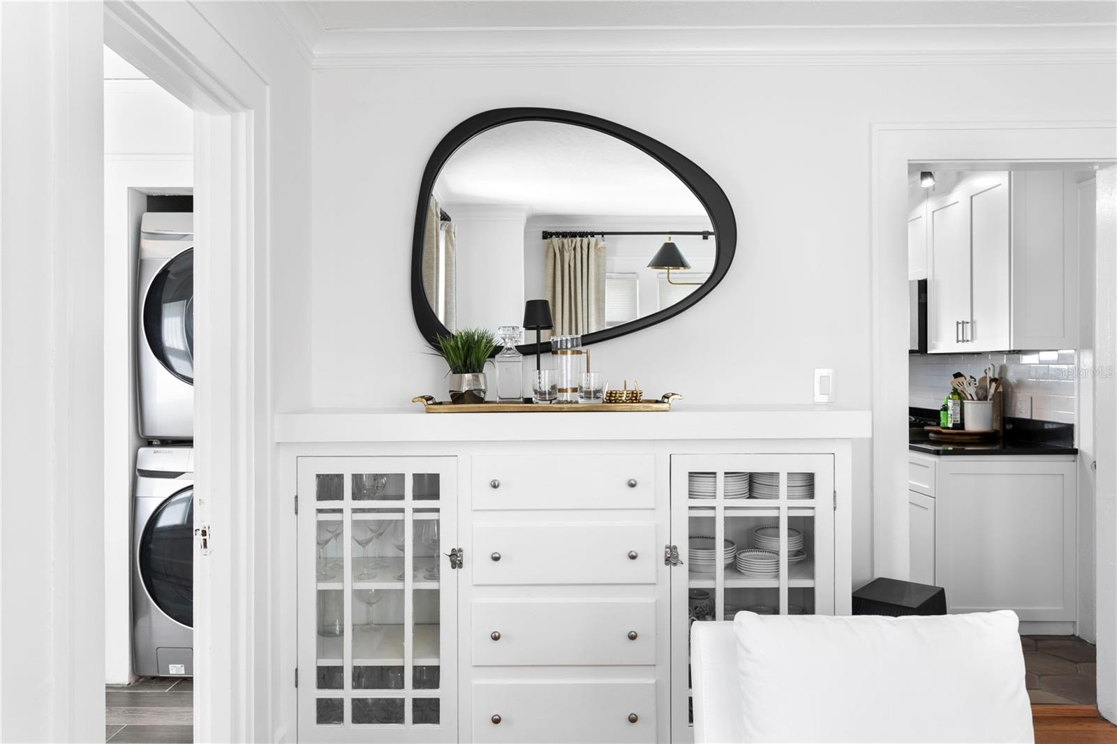 Image 19 of 83 For 1140 Oak Street Ne