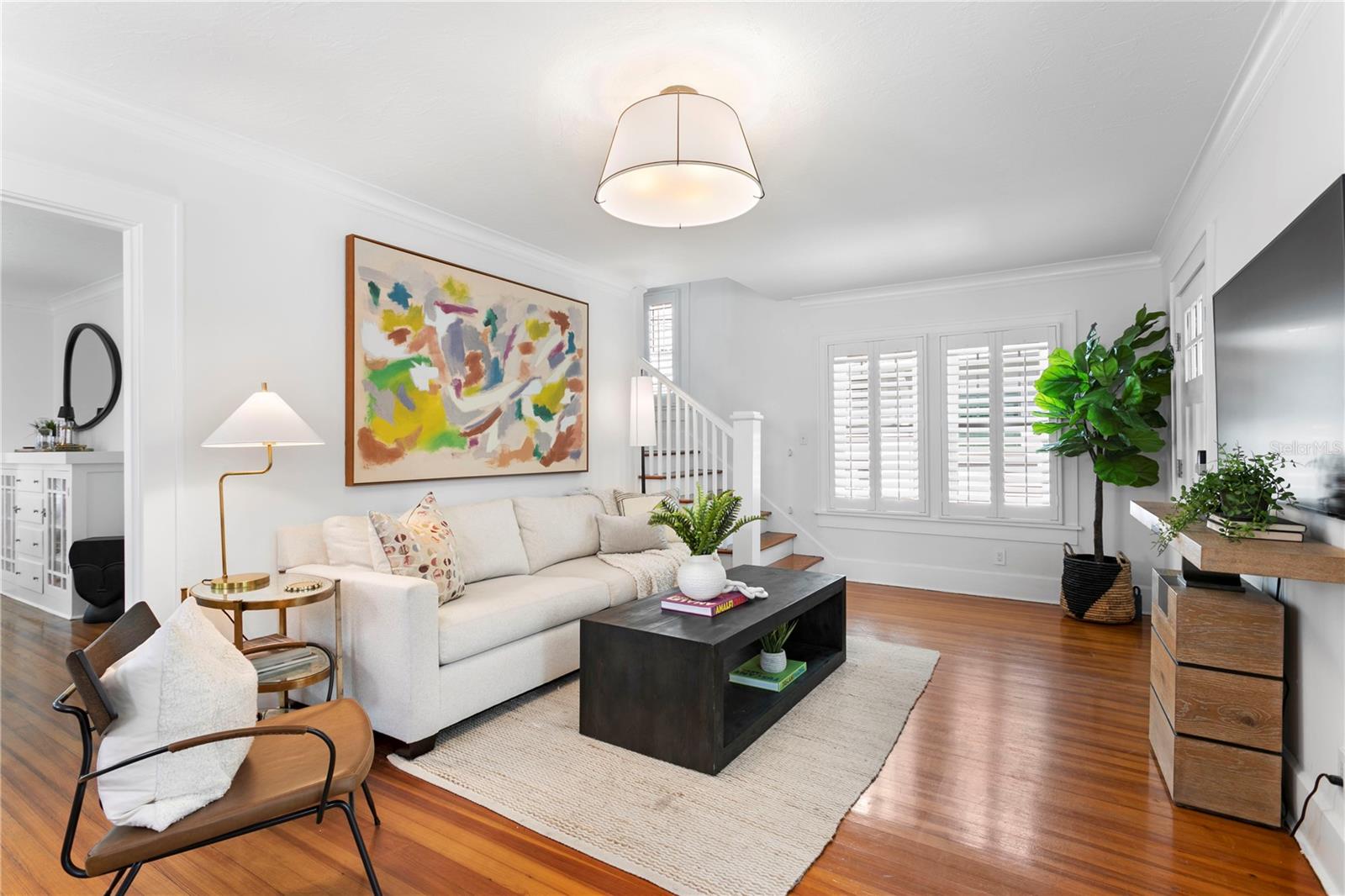 Image 3 of 83 For 1140 Oak Street Ne