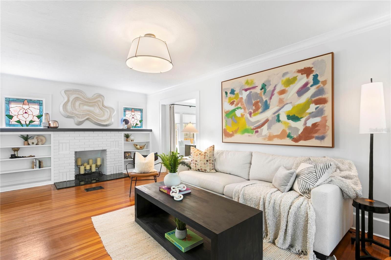 Image 4 of 83 For 1140 Oak Street Ne