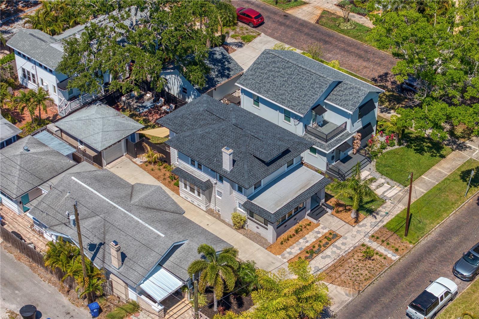 Image 62 of 83 For 1140 Oak Street Ne