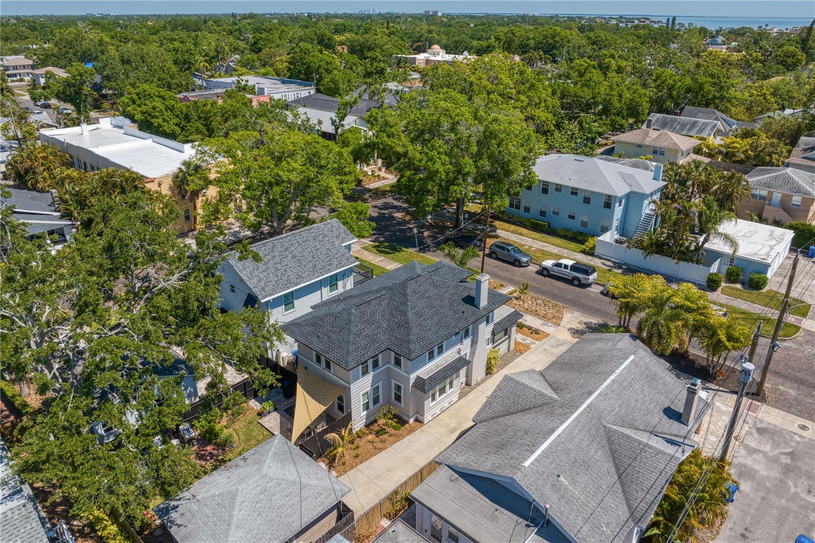 Image 67 of 83 For 1140 Oak Street Ne