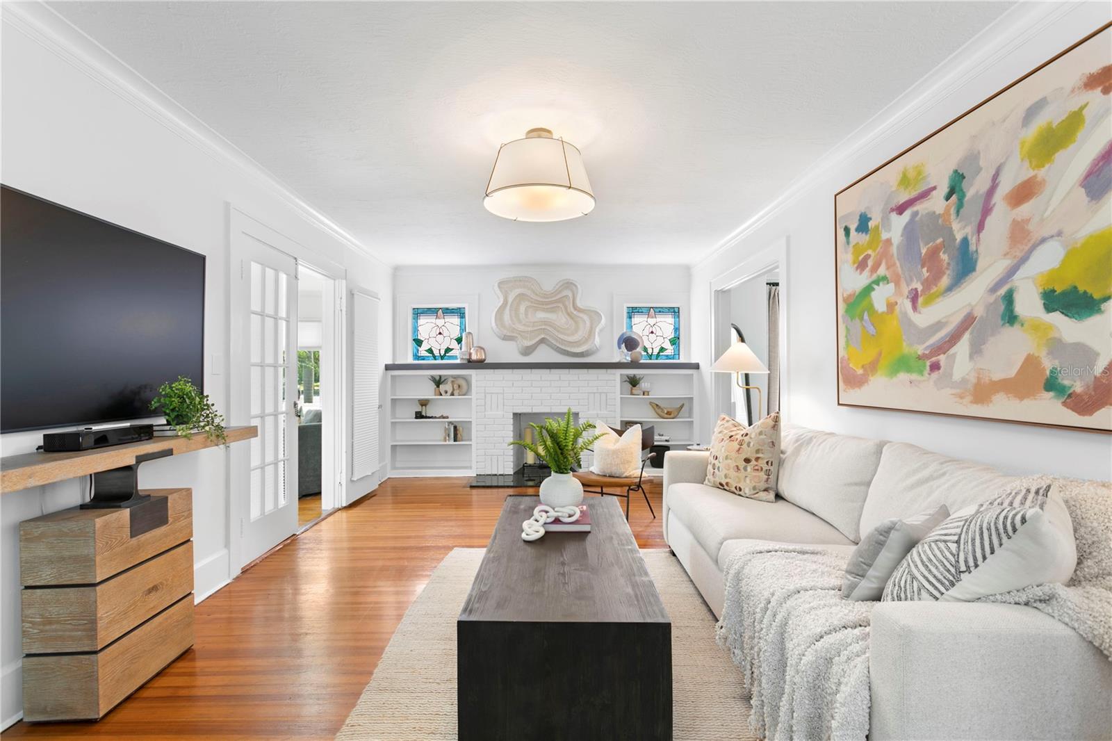 Image 7 of 83 For 1140 Oak Street Ne