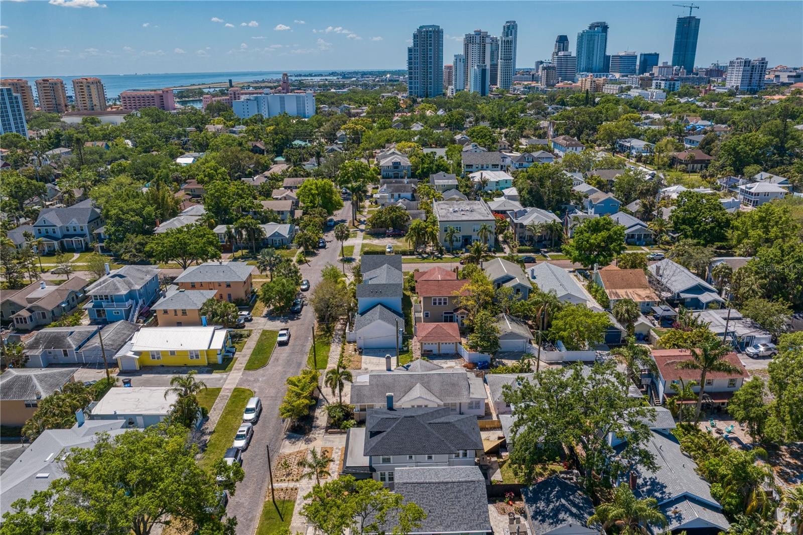 Image 72 of 83 For 1140 Oak Street Ne