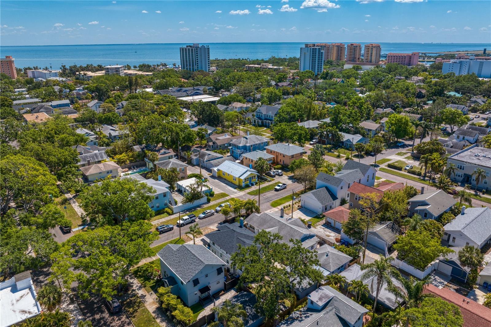 Image 74 of 83 For 1140 Oak Street Ne