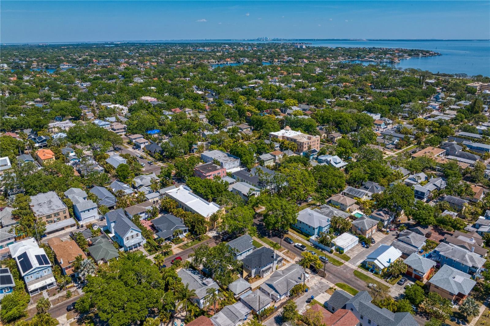 Image 78 of 83 For 1140 Oak Street Ne