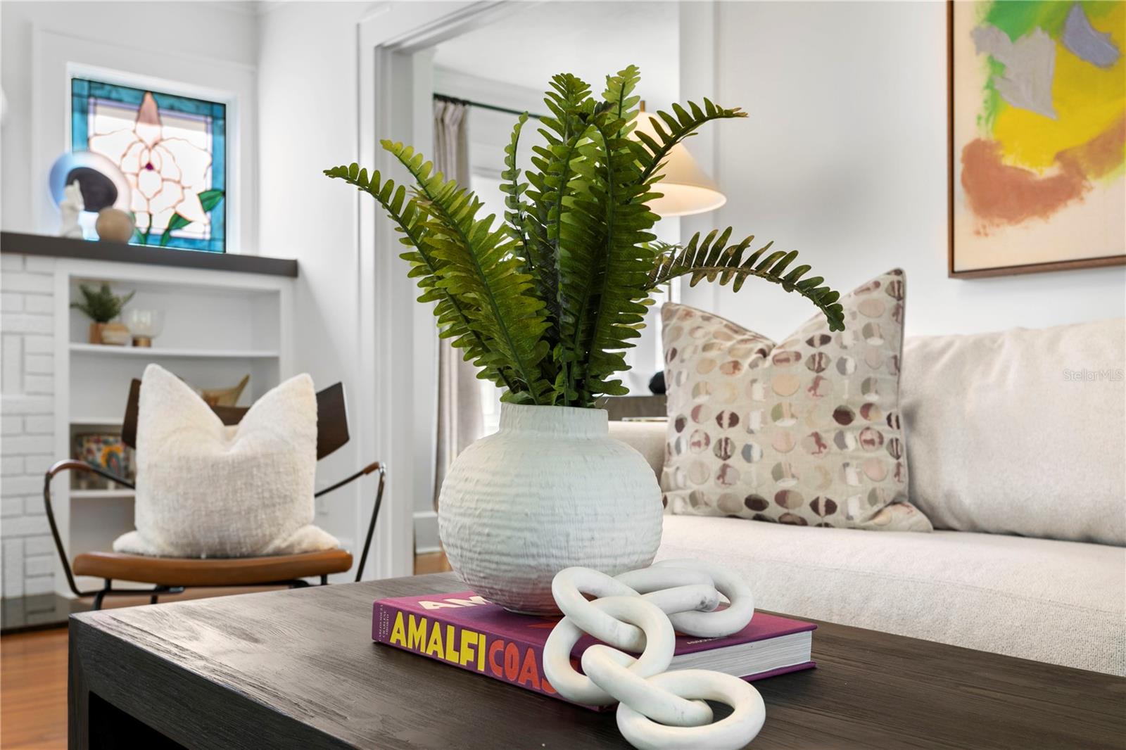 Image 8 of 83 For 1140 Oak Street Ne