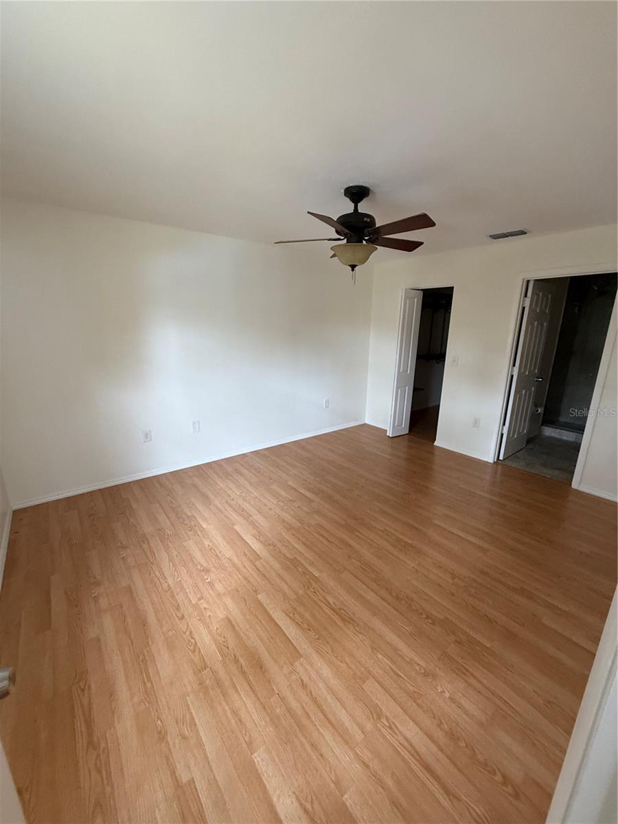 Image 5 of 14 For 3833 59th Avenue W