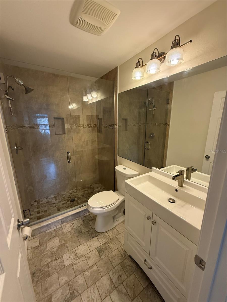 Image 7 of 14 For 3833 59th Avenue W