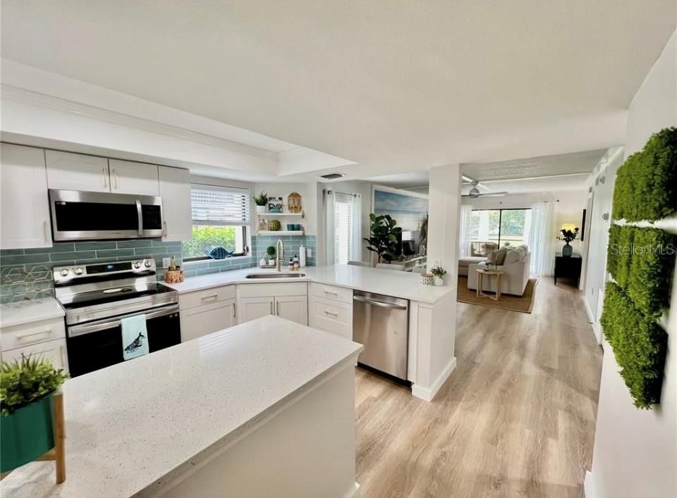 Image 4 of 18 For 7203 Curtiss Avenue 1a