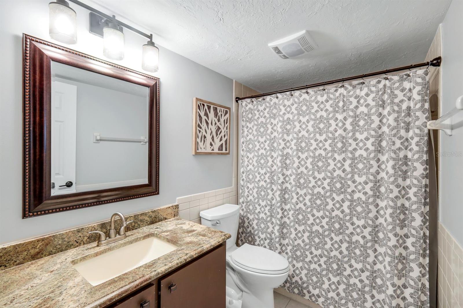 Image 14 of 28 For 894 Buttonwood Drive 221