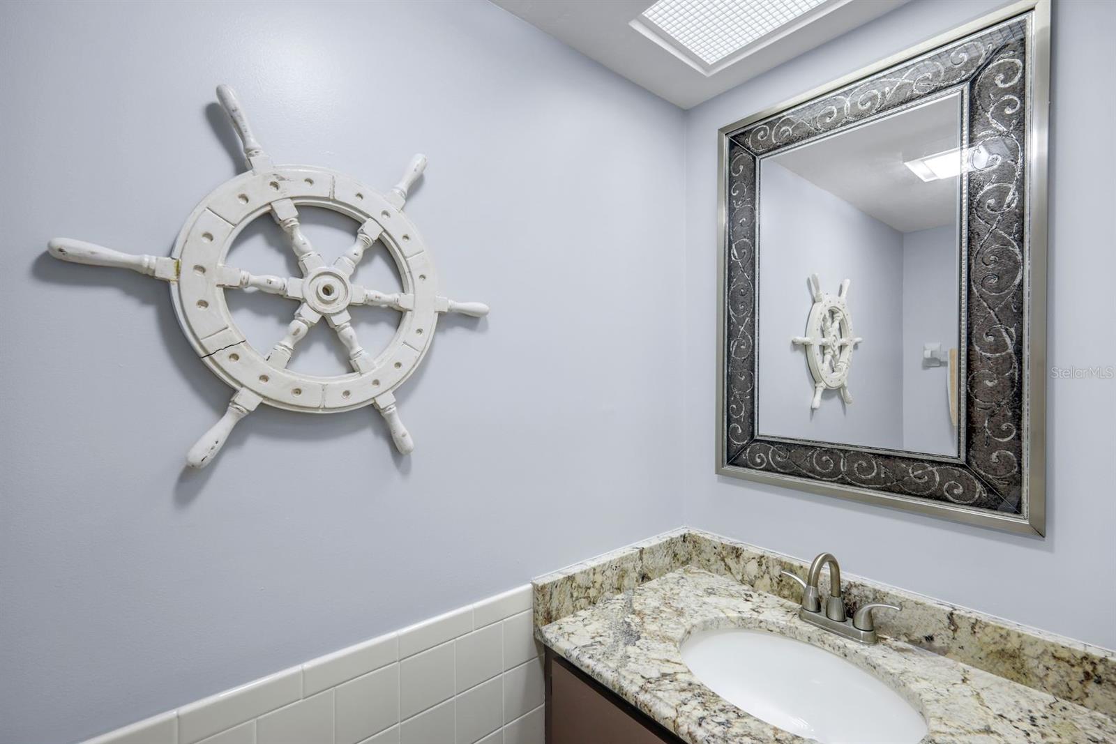 Image 9 of 28 For 894 Buttonwood Drive 221