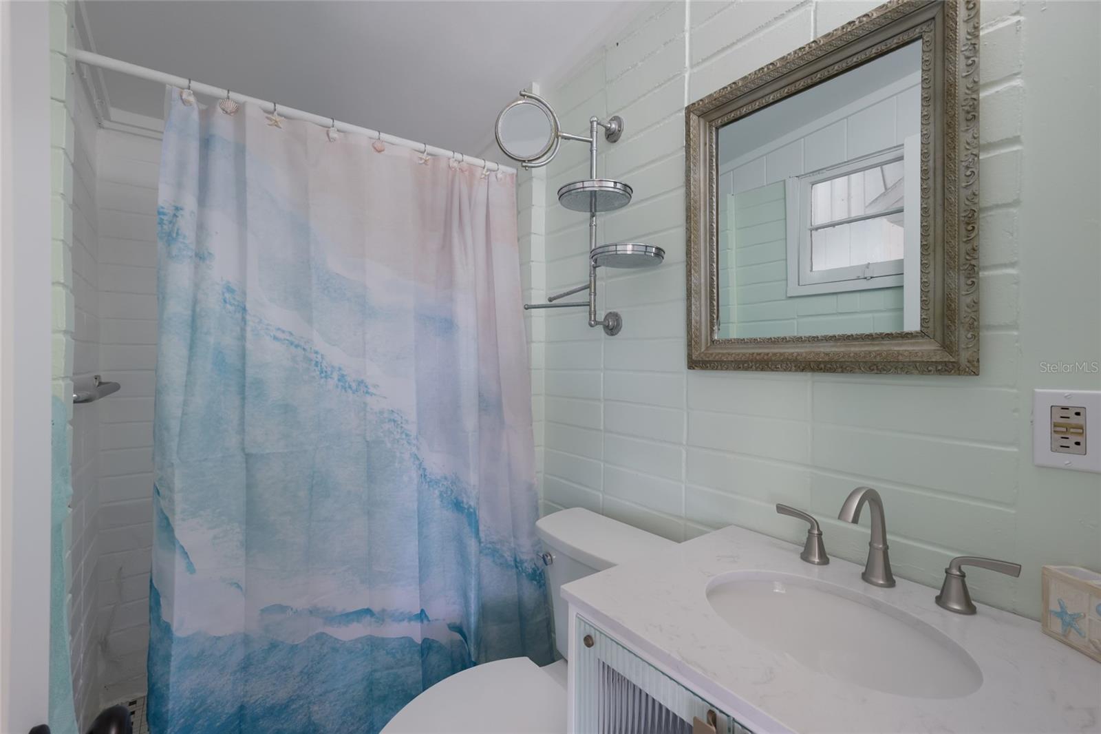 Image 30 of 62 For 7030 Poinsettia Avenue